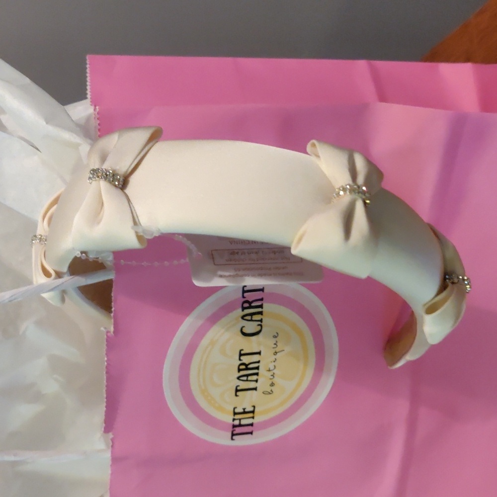 Designer headband with bows and crystal s very comfortable NWT